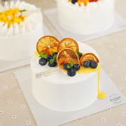 Blueberry & Lemon Curd Cake Blueberry & Lemon Curd Cake